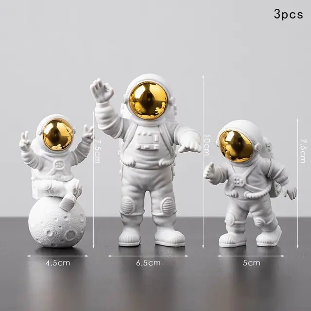 Astronaut and Moon Home Decor Set  Mustard Seed1 Astronaut Golden 3pcs 